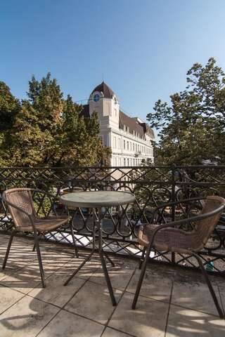 Апартаменты Deribasivska Apartment With Spa Bath Одесса Апартаменты-19