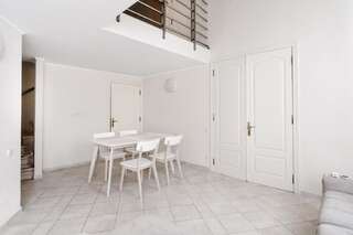 Апартаменты Deribasivska Apartment With Spa Bath Одесса Апартаменты-32