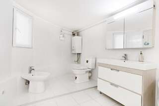 Апартаменты Deribasivska Apartment With Spa Bath Одесса Апартаменты-45