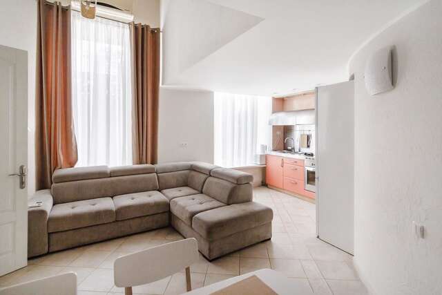 Апартаменты Deribasivska Apartment With Spa Bath Одесса-3