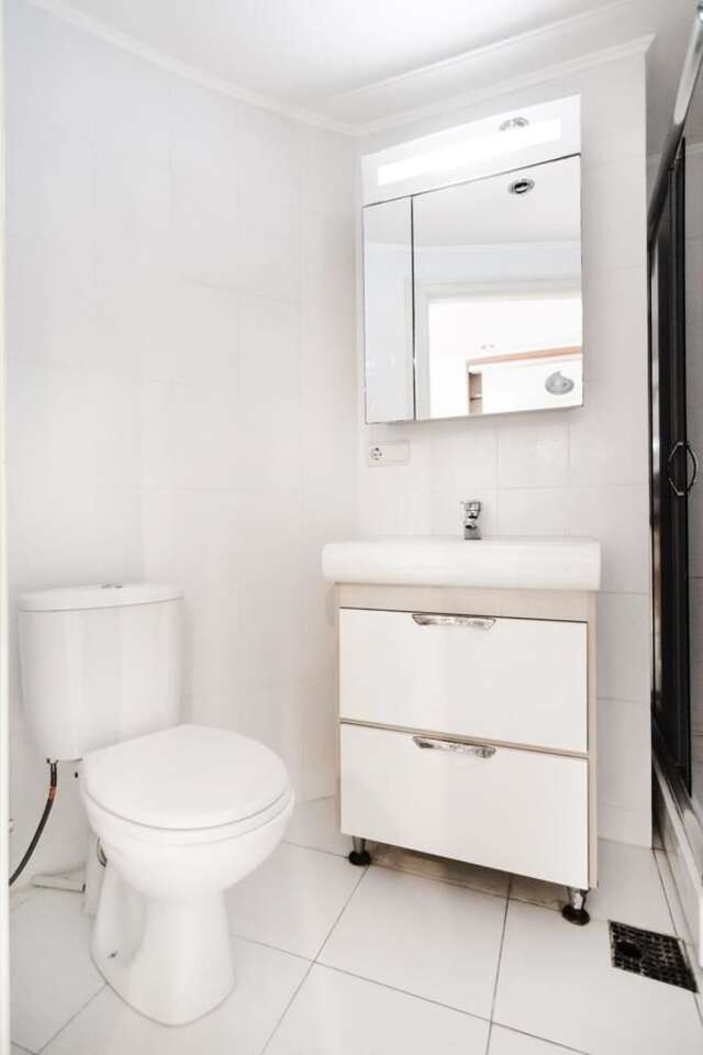 Апартаменты Deribasivska Apartment With Spa Bath Одесса-13