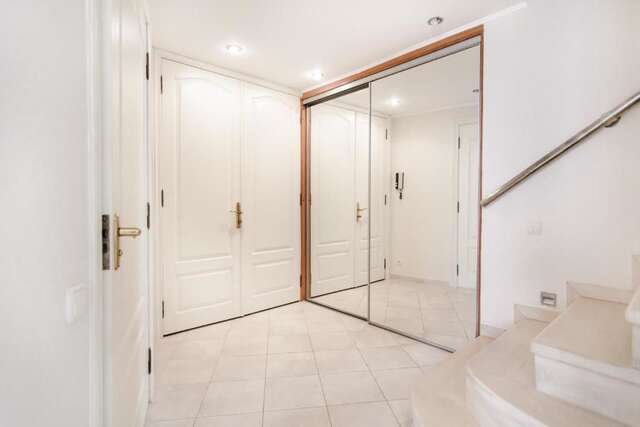 Апартаменты Deribasivska Apartment With Spa Bath Одесса-31