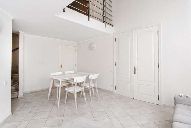 Апартаменты Deribasivska Apartment With Spa Bath Одесса-7